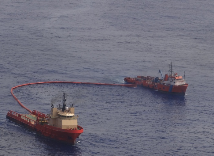 Navio petróleo